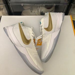Kobe 5 Protro “Unlucky 13”